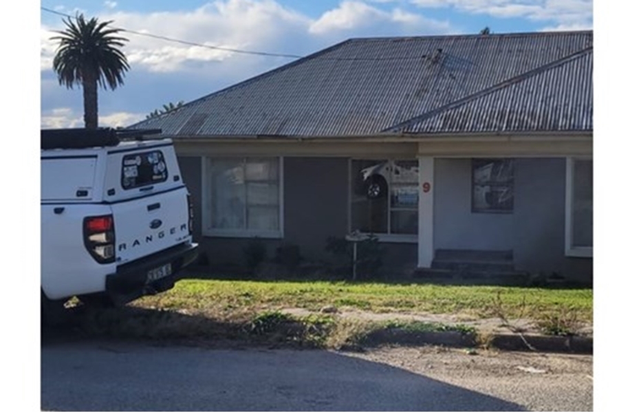3 Bedroom Property for Sale in Despatch Central Eastern Cape